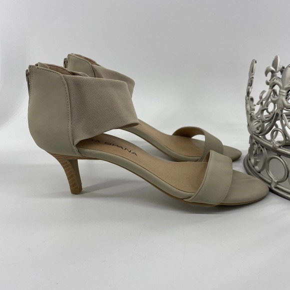 Moda Spana Kitten Heels strap zip up